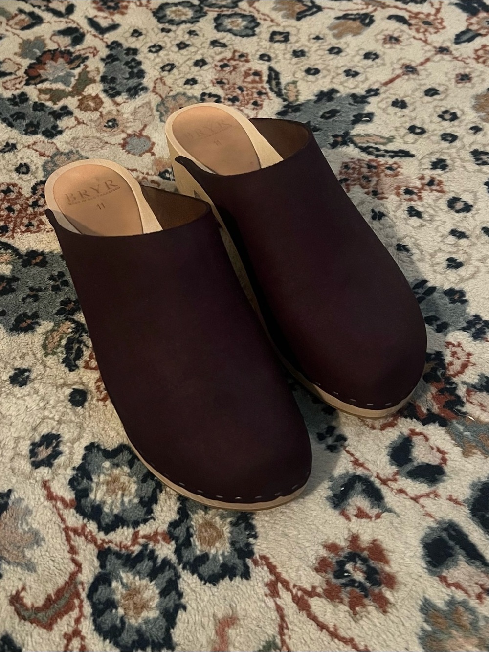 BRYR Women's Daphne Block Heel Brown Nubuck Clogs